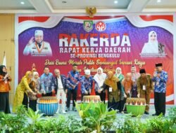 Gubernur Helmi Hasan Buka Rakerda Dekranasda: Satukan Langkah Majukan Ekonomi Kreatif
