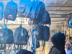 Jelang Tahun Ajaran Baru, Toko Buku dan Tas di Bengkulu Diserbu Pembeli