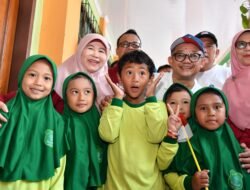 Meriah, Seribu Siswa SD di Pamulang Gelar Senam Anak Indonesia Hebat Bersama Mendikdasmen
