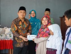 Salurkan Zakat Baznas, Ini Pesan Wabup Seluma