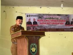 Wabup BS Tegaskan Komitmen Wujudkan Daerah Beradat