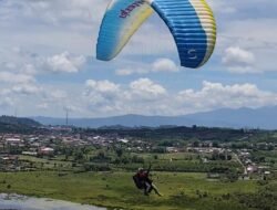 Rejang Lebong Kembangkan Dua Destinasi Paralayang, Sport Tourism Naik Kelas di Bumei Pat Petulai