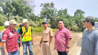 Anggota DPRD Provinsi Bengkulu Tinjau Proyek Jalan Rp14,4 Miliar di Mukomuko
