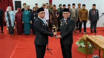 Bupati Teddy Rahman lantik Deddy Ramdhani sebagai Sekda Seluma
