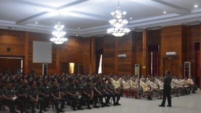 Jam Komandan, Danrem 041/Gamas Ingatkan Prajurit Untuk Terus Disiplin