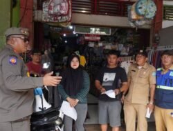 Satpol PP Tertibkan Pedagang Liar di Pasar Panorama, DMJ Dikembalikan Sesuai Fungsi