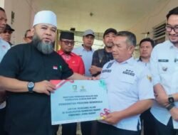 Gubernur Helmi Hasan Tinjau Longsor Bandung Barat, Pemprov Bengkulu Salurkan Bantuan Rp 370 Juta