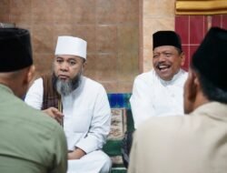 Safari Subuh di Ketahun, Helmi–Mian Serahkan Bantuan Masjid dan Percepat Pembangunan Jalan Bengkulu Utara