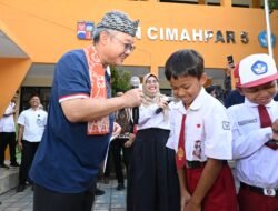 Belajar Bahasa Asing Membuka Jendela Dunia, Murid SDN Cimahpar Berani Bermimpi Menjadi Astronot