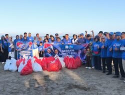 HUT ke-25 Demokrat, DPC Kota Bengkulu Gelar Aksi Bersih Pantai dan Ajak Jaga Lingkungan