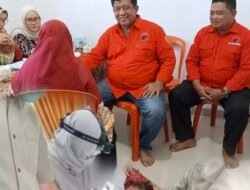 Peduli Kesehatan Warga, PDI Perjuangan Bengkulu Tengah Gelar Sunat Massal dan Pengobatan Gratis