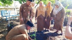 Sekda Bengkulu Apresiasi Inovasi Kebun Bantu Rakyat dan Kedisiplinan Pegawai Dinas ESDM