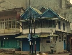 Kisah Larinya Sebagian Penduduk Malabero Saat Prediksi Gempa Besar Disertai Tsunami Yang Hantui Bengkulu : Rumah Warga Sebagian Sudah Kosong, Nelayan Berhenti Melaut Dua Hari
