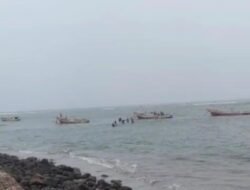 Tiga Belas Nelayan Ditemukan Selamat : Ini Kronologi Lengkap Penyebab Belasan Nelayan Malabero Hilang