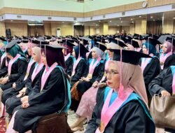 50 Tahun Berdedikasi, Poltekkes Kemenkes Bengkulu Kukuhkan 1.173 Wisudawan