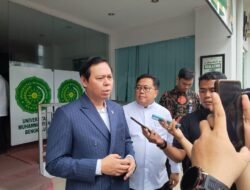 Pulang Ke Bengkulu, Sultan B Najamudin Salurkan Beasiswa KIP Untuk 211 Mahasiswa UMB
