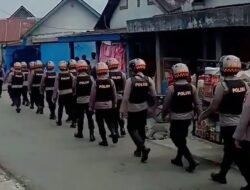 600 Personel Gabungan Gerebek Kampung Jeruk, Polisi Temukan Ganja, Peralatan Sabu hingga Mesin Judi Jackpot
