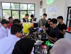 Aktivitas Wisata dan UMKM Terus Bertumbuh, PLN UIP Sumbagsel Dorong Ekonomi Air Sempiang melalui Program Benderang