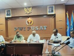 Dewan Kehormatan Berhentikan Penuh  Firdaus Sebagai Anggota PWI